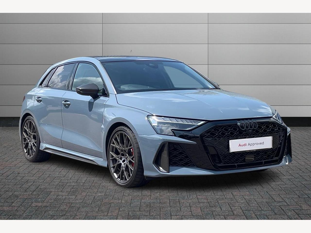 Main listing image - Audi RS3