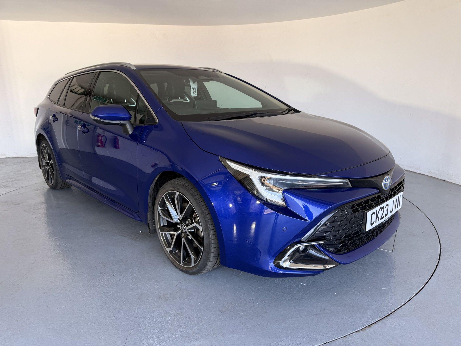 Main listing image - Toyota Corolla