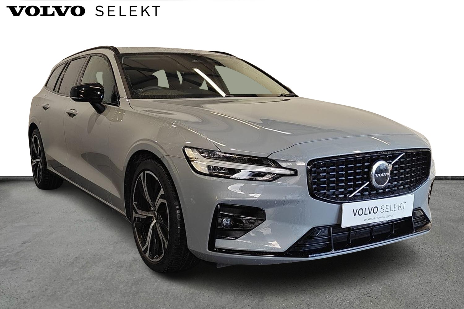 Main listing image - Volvo V60