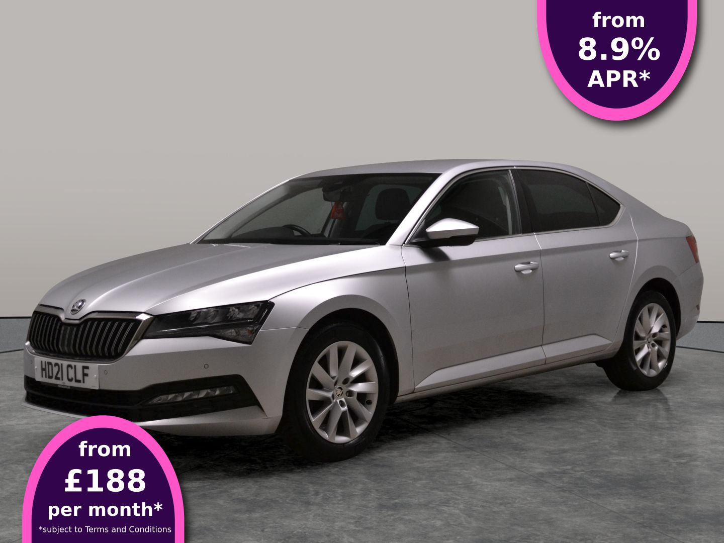 Main listing image - Skoda Superb