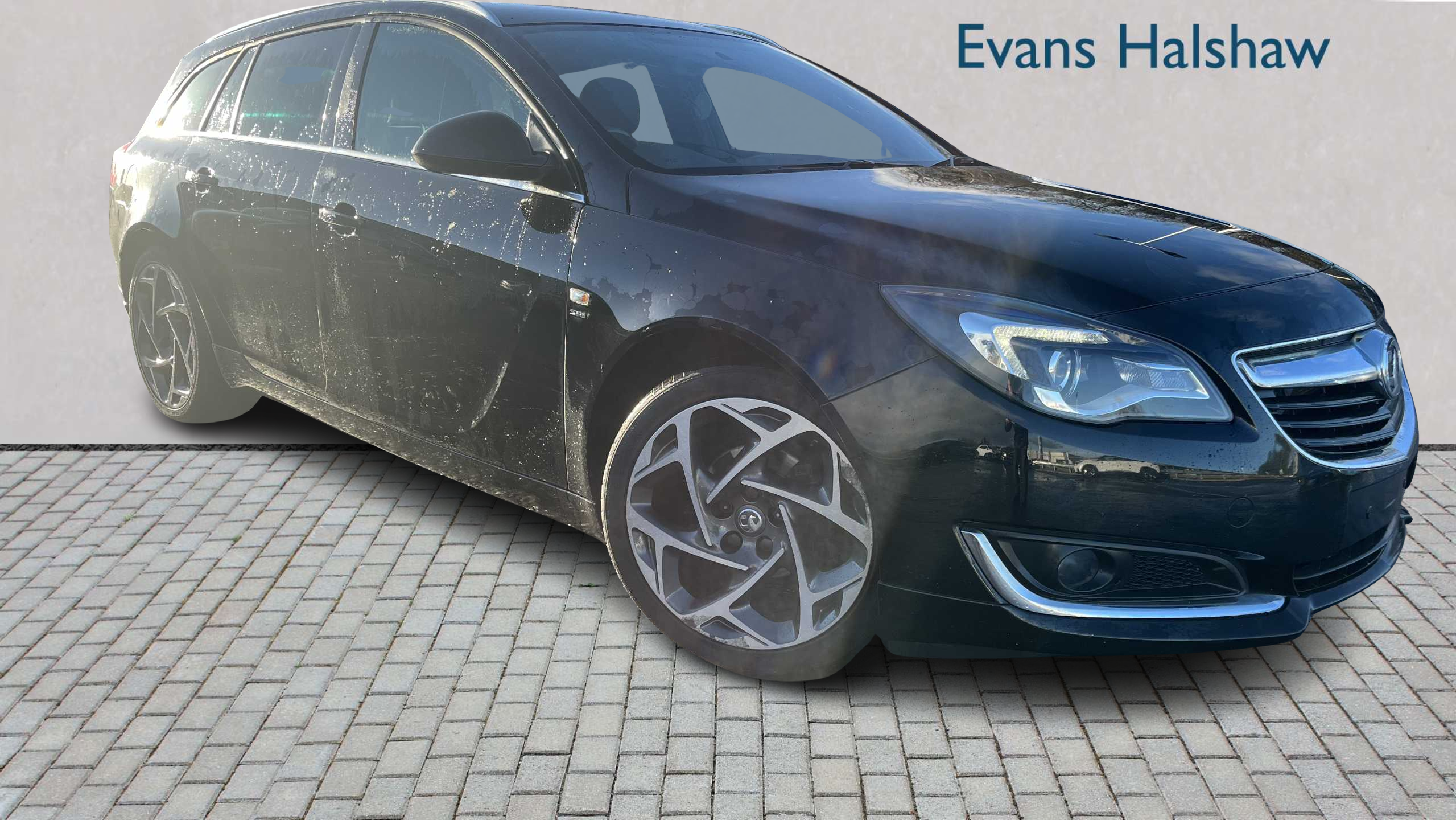 Main listing image - Vauxhall Insignia Sports Tourer