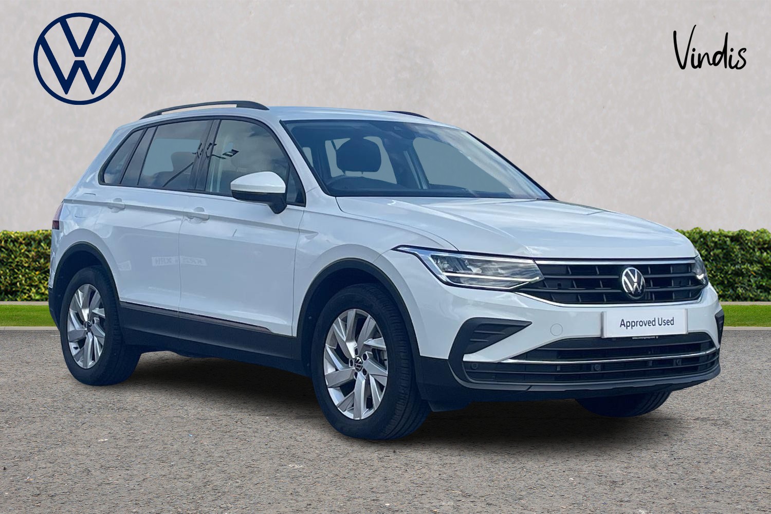 Main listing image - Volkswagen Tiguan
