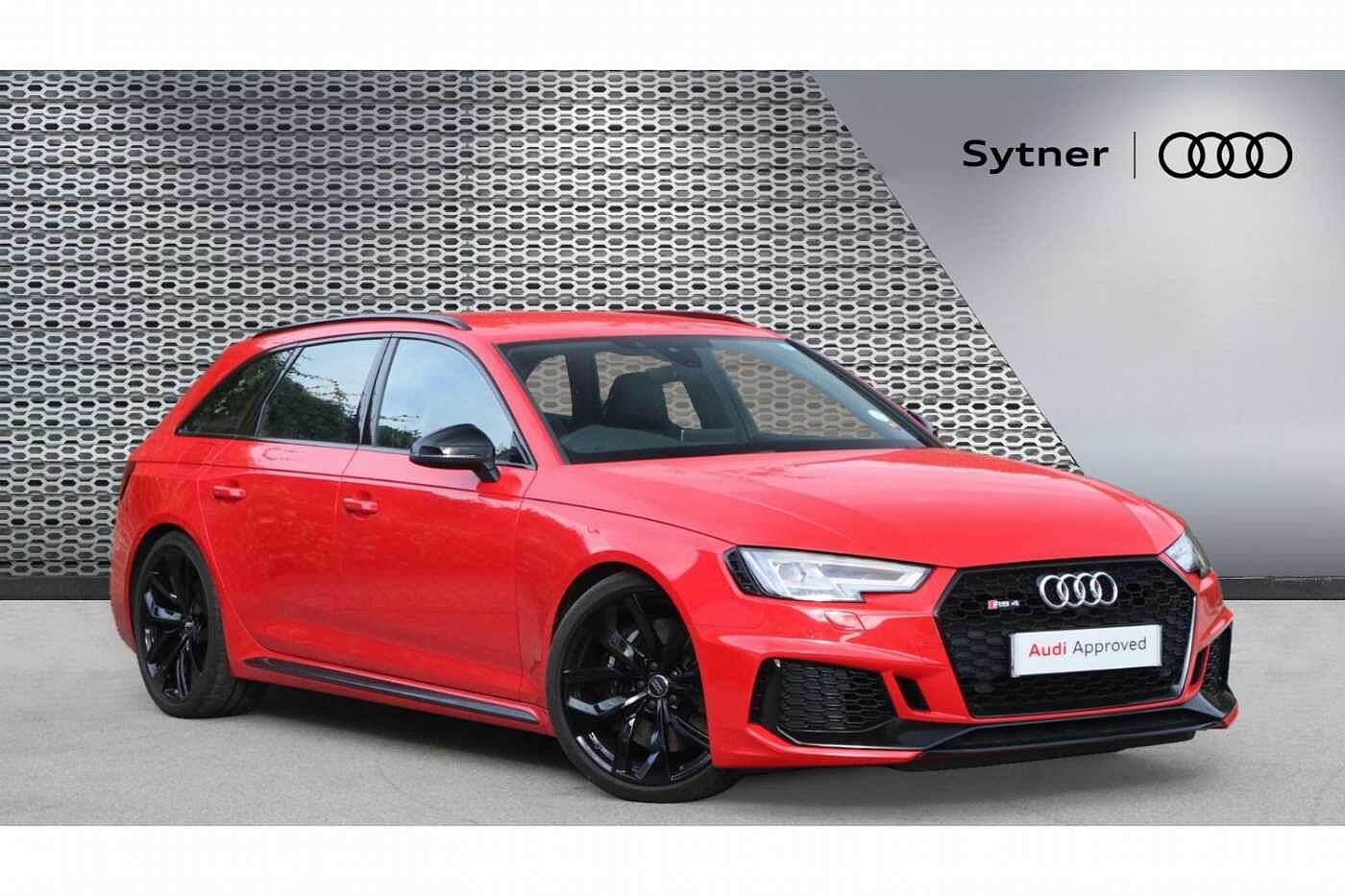 Main listing image - Audi RS4