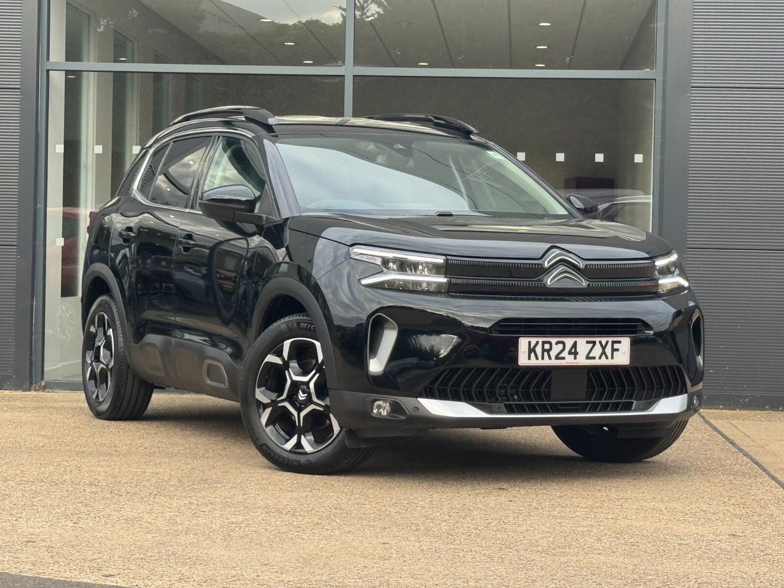 Main listing image - Citroen C5 Aircross