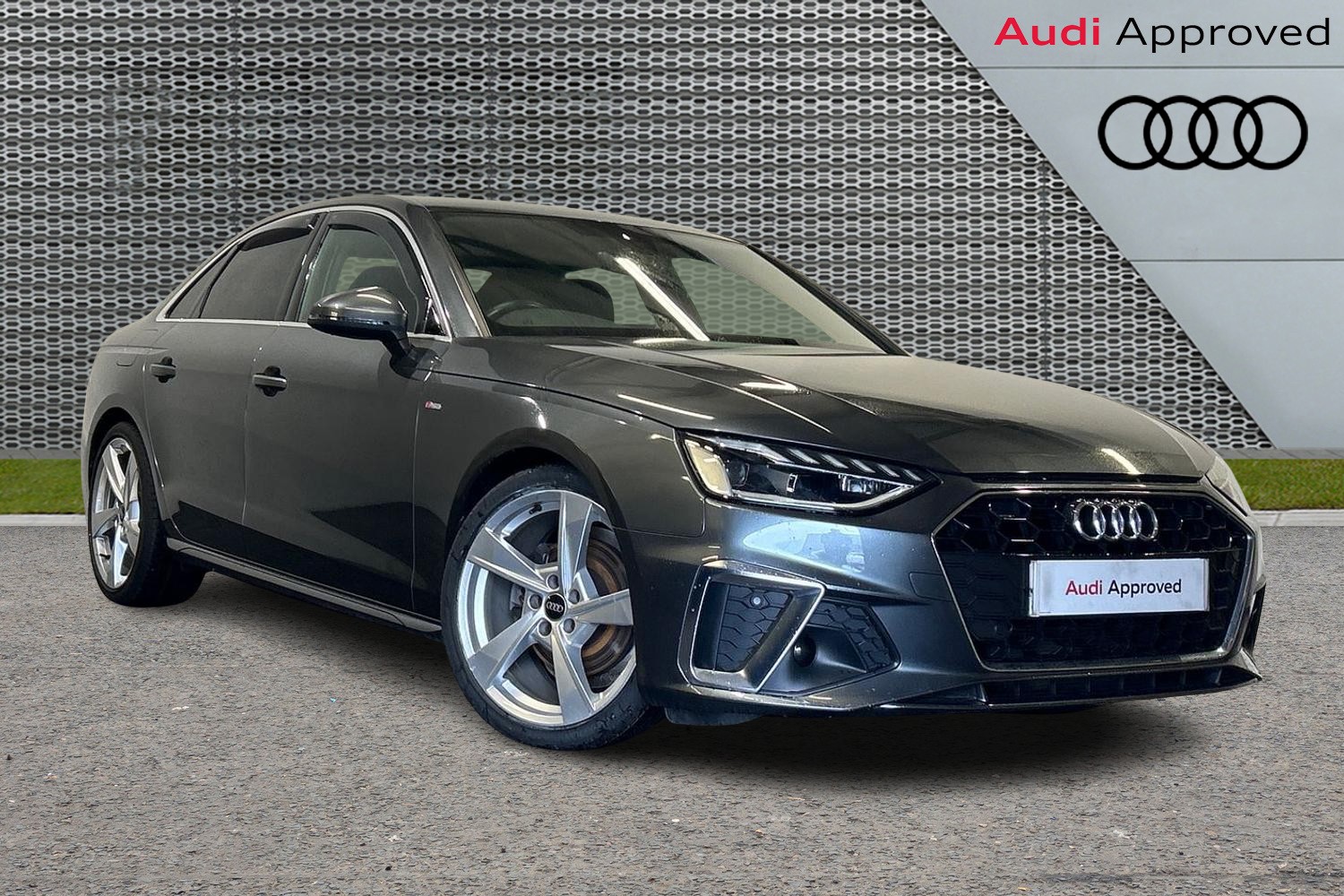 Main listing image - Audi A4