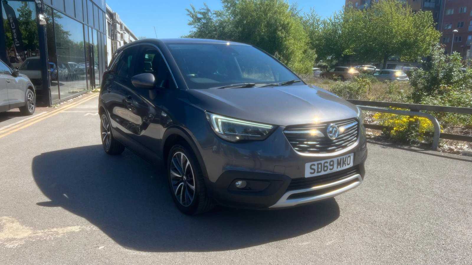 Main listing image - Vauxhall Crossland X