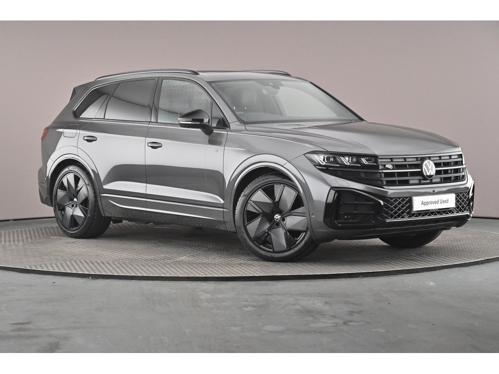 Main listing image - Volkswagen Touareg