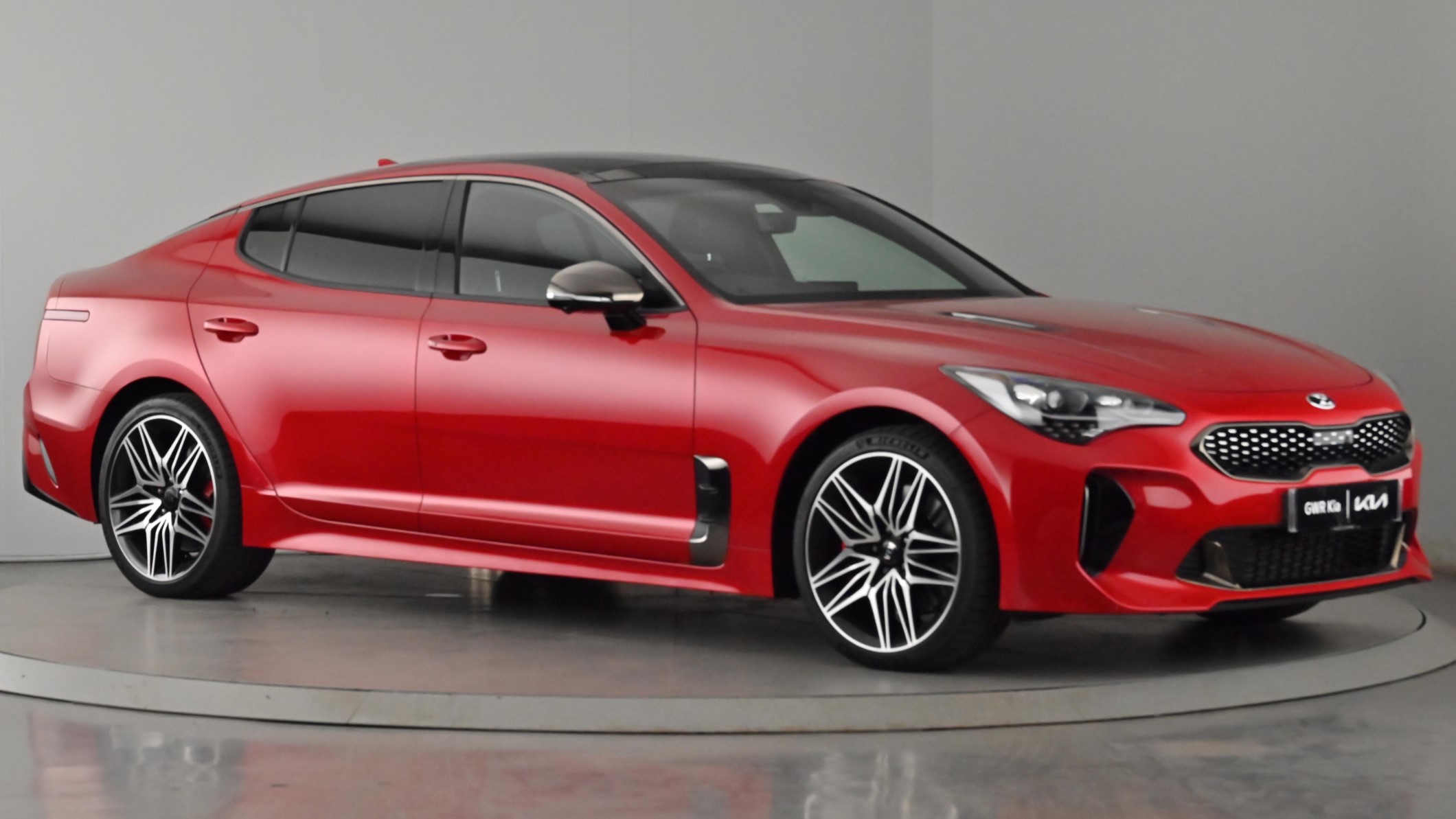 Main listing image - Kia Stinger