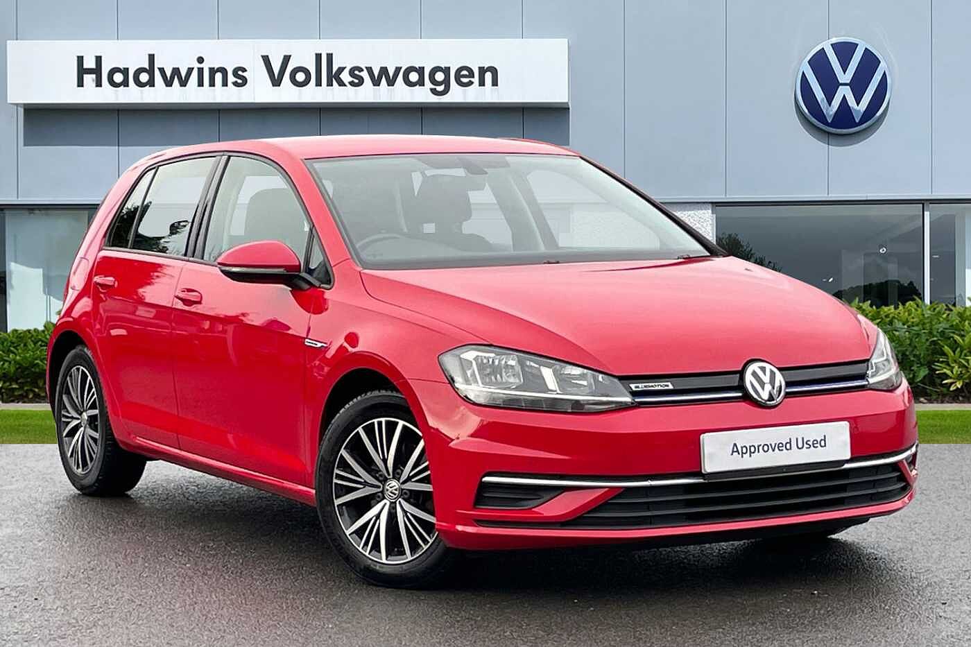 Main listing image - Volkswagen Golf