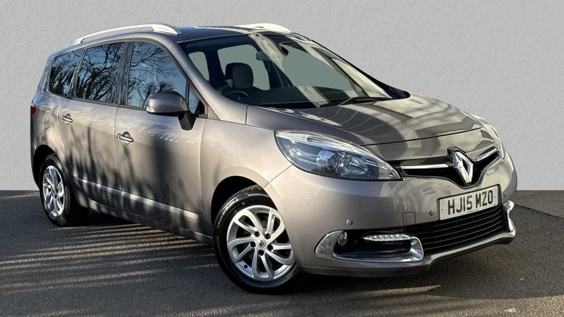 Main listing image - Renault Grand Scenic