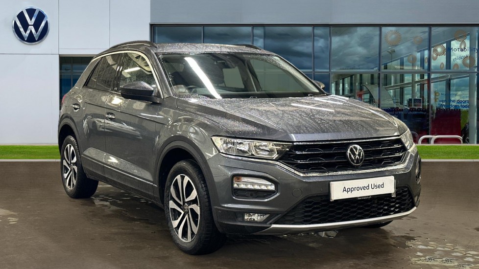 Main listing image - Volkswagen T-Roc