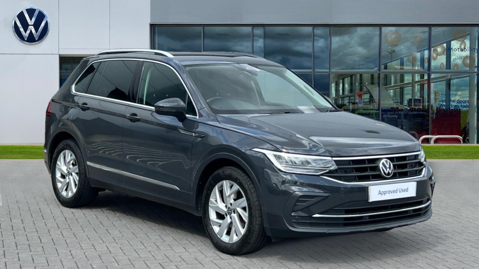 Main listing image - Volkswagen Tiguan