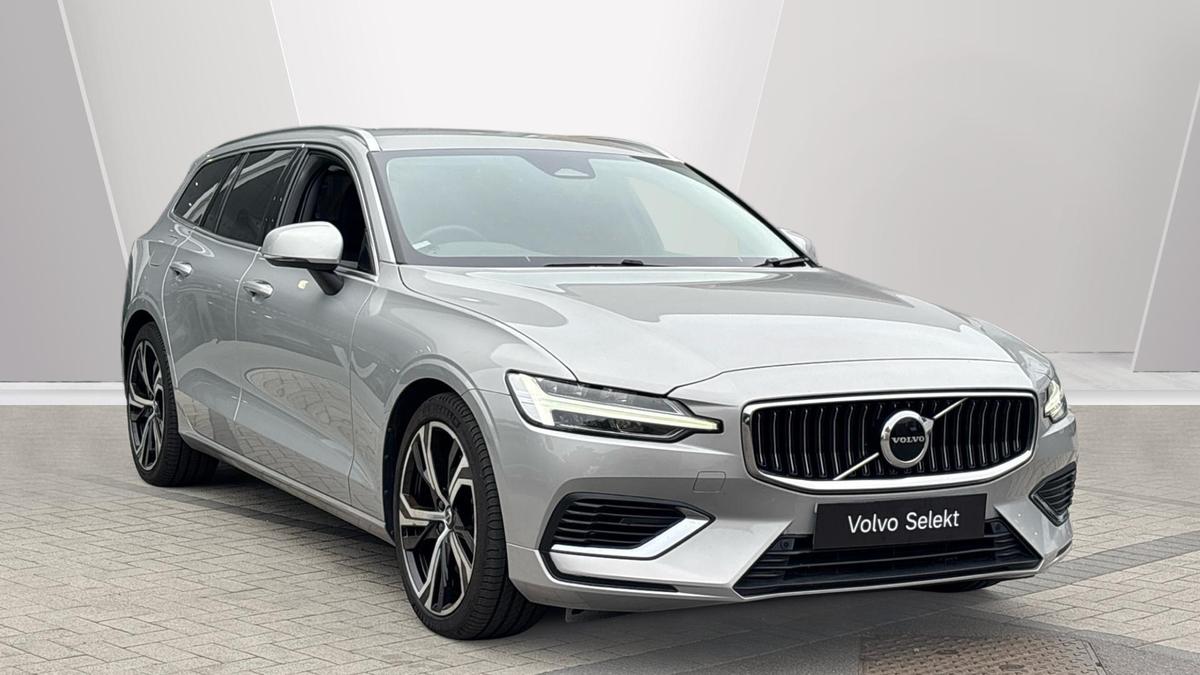 Main listing image - Volvo V60