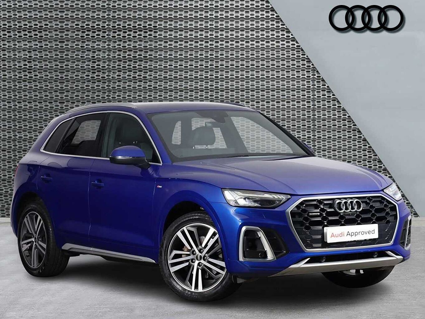 Main listing image - Audi Q5