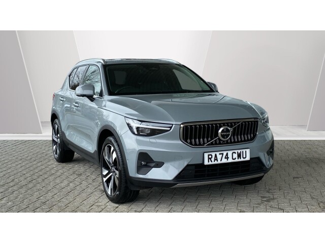 Main listing image - Volvo XC40