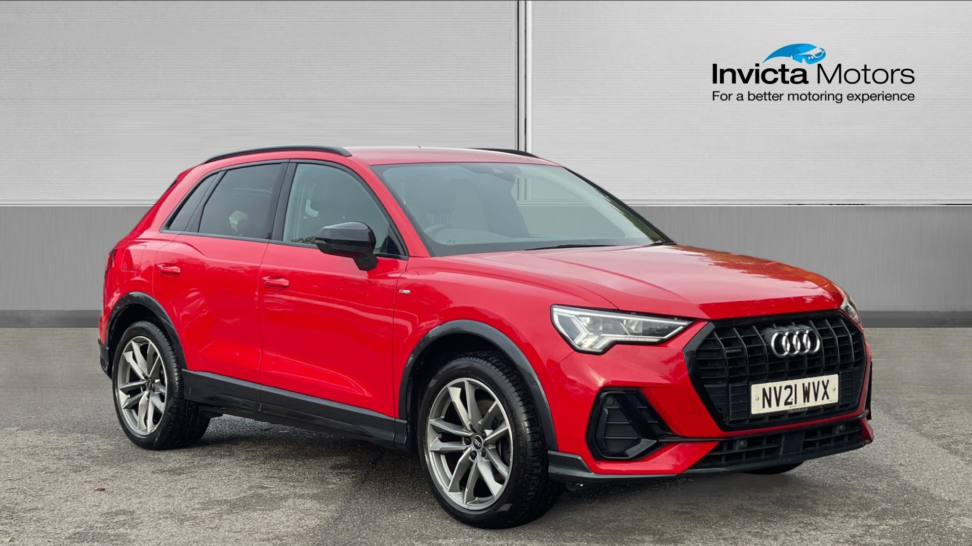 Main listing image - Audi Q3