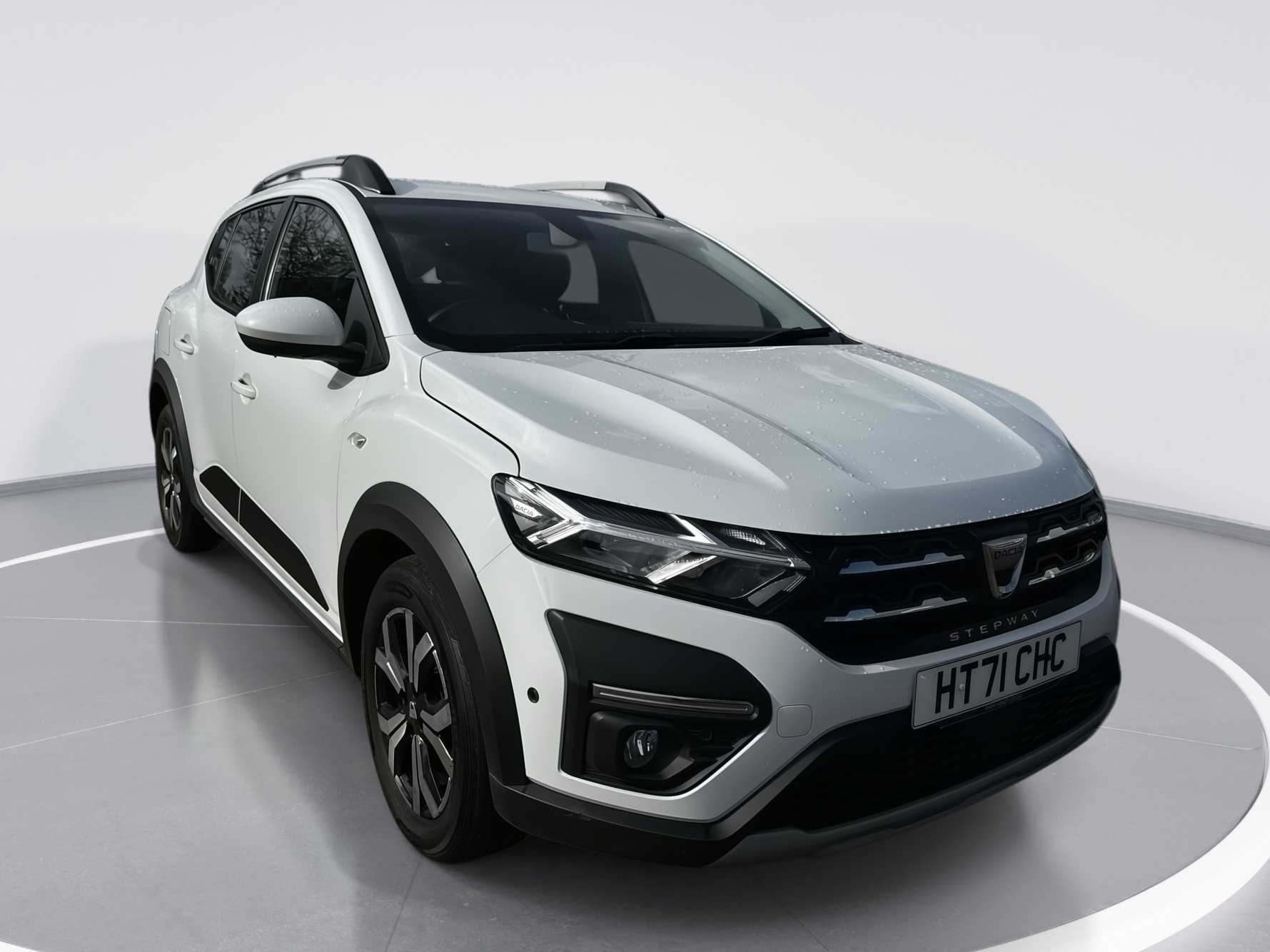 Main listing image - Dacia Sandero Stepway