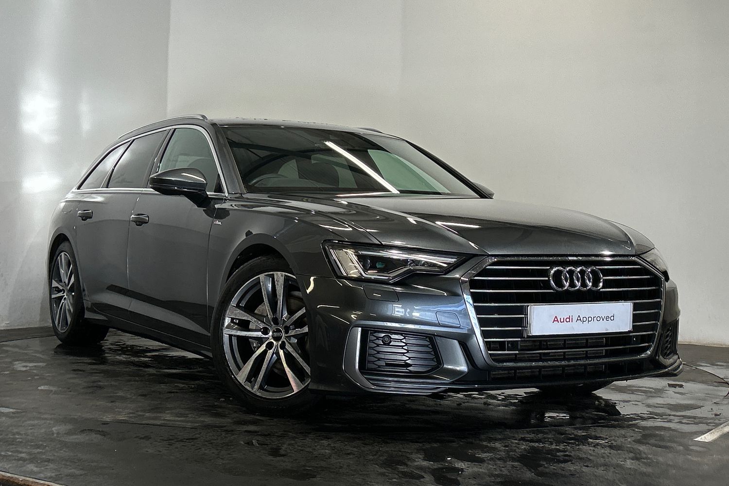 Main listing image - Audi A6 Avant