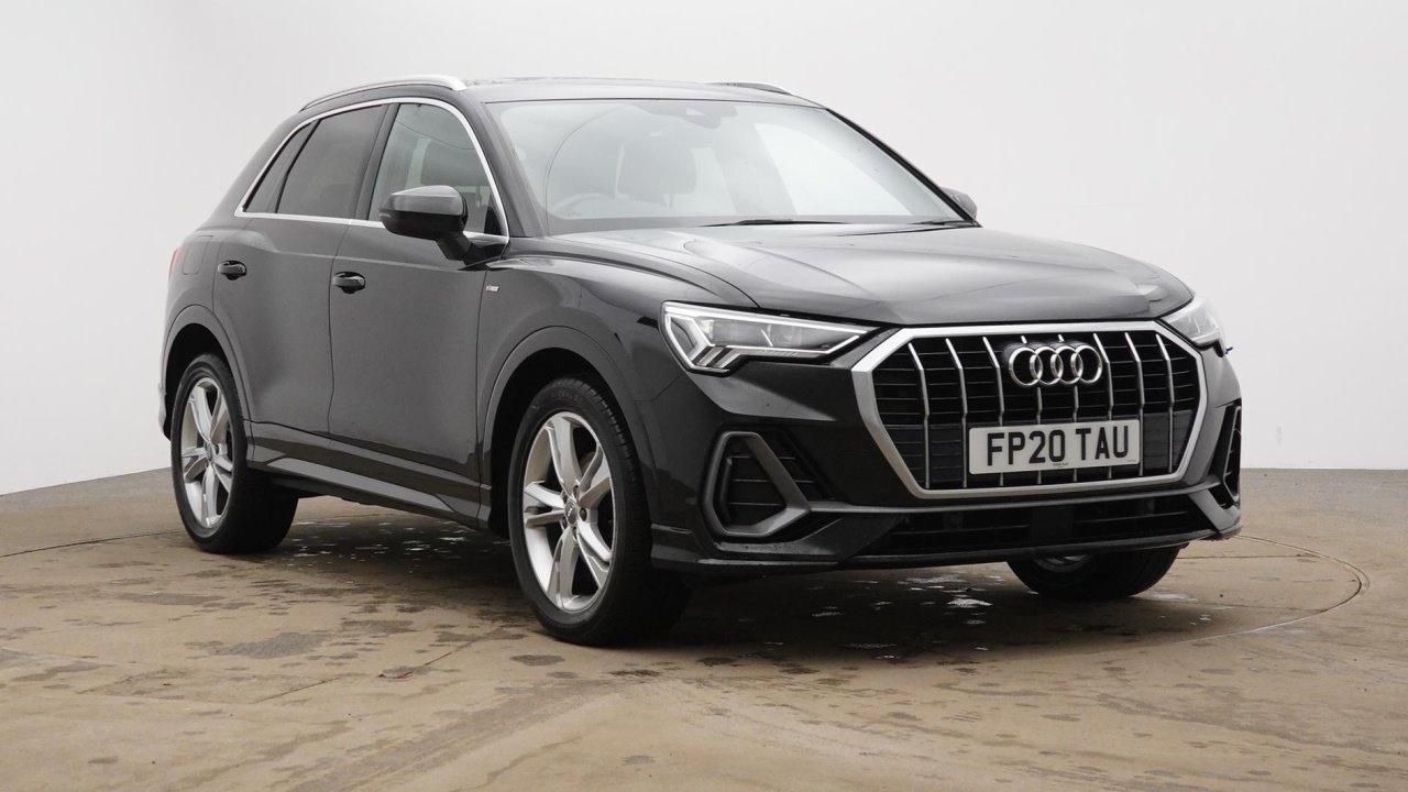 Main listing image - Audi Q3