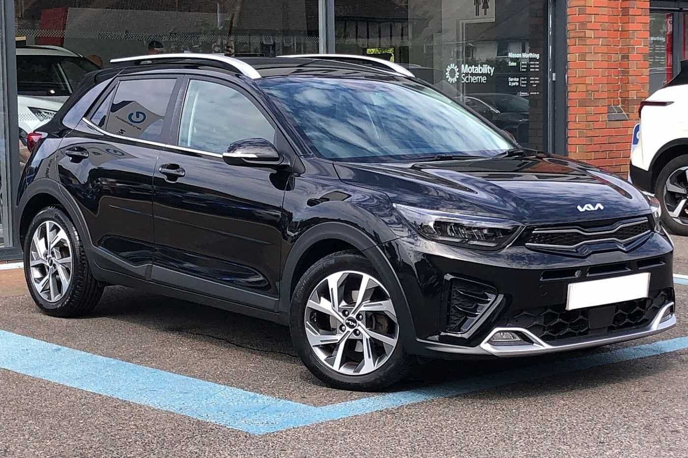 Main listing image - Kia Stonic