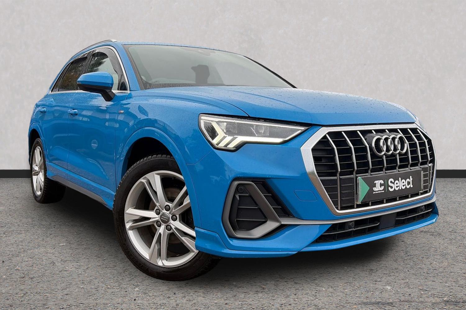 Main listing image - Audi Q3
