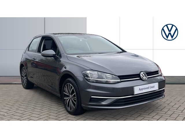 Main listing image - Volkswagen Golf