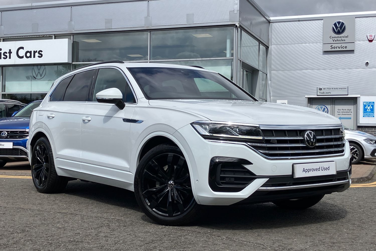 Main listing image - Volkswagen Touareg