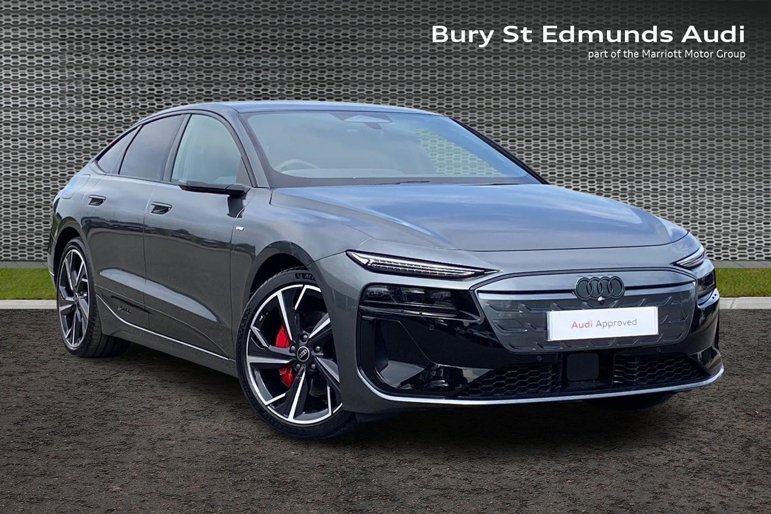 Main listing image - Audi A6