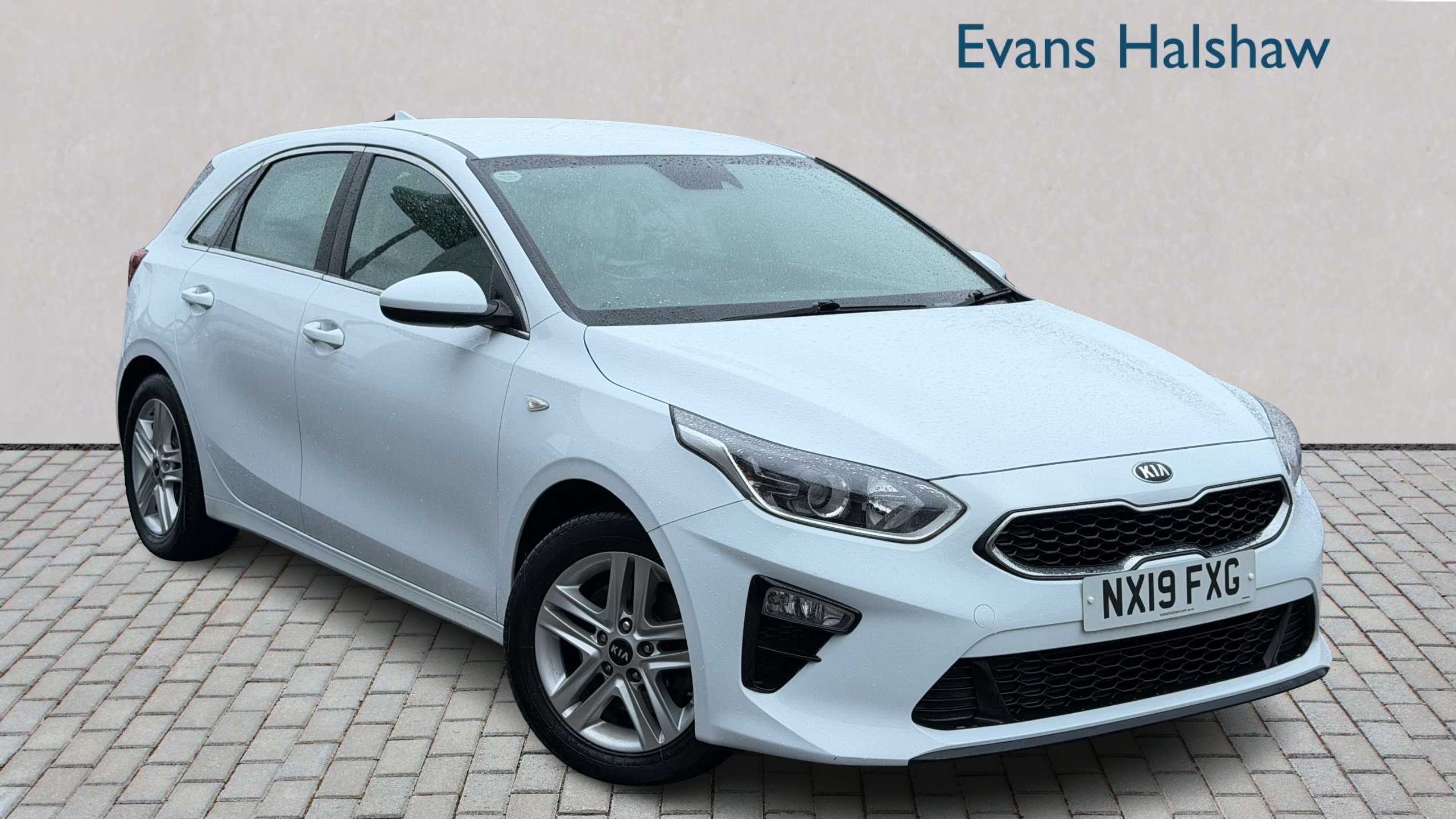 Main listing image - Kia Ceed