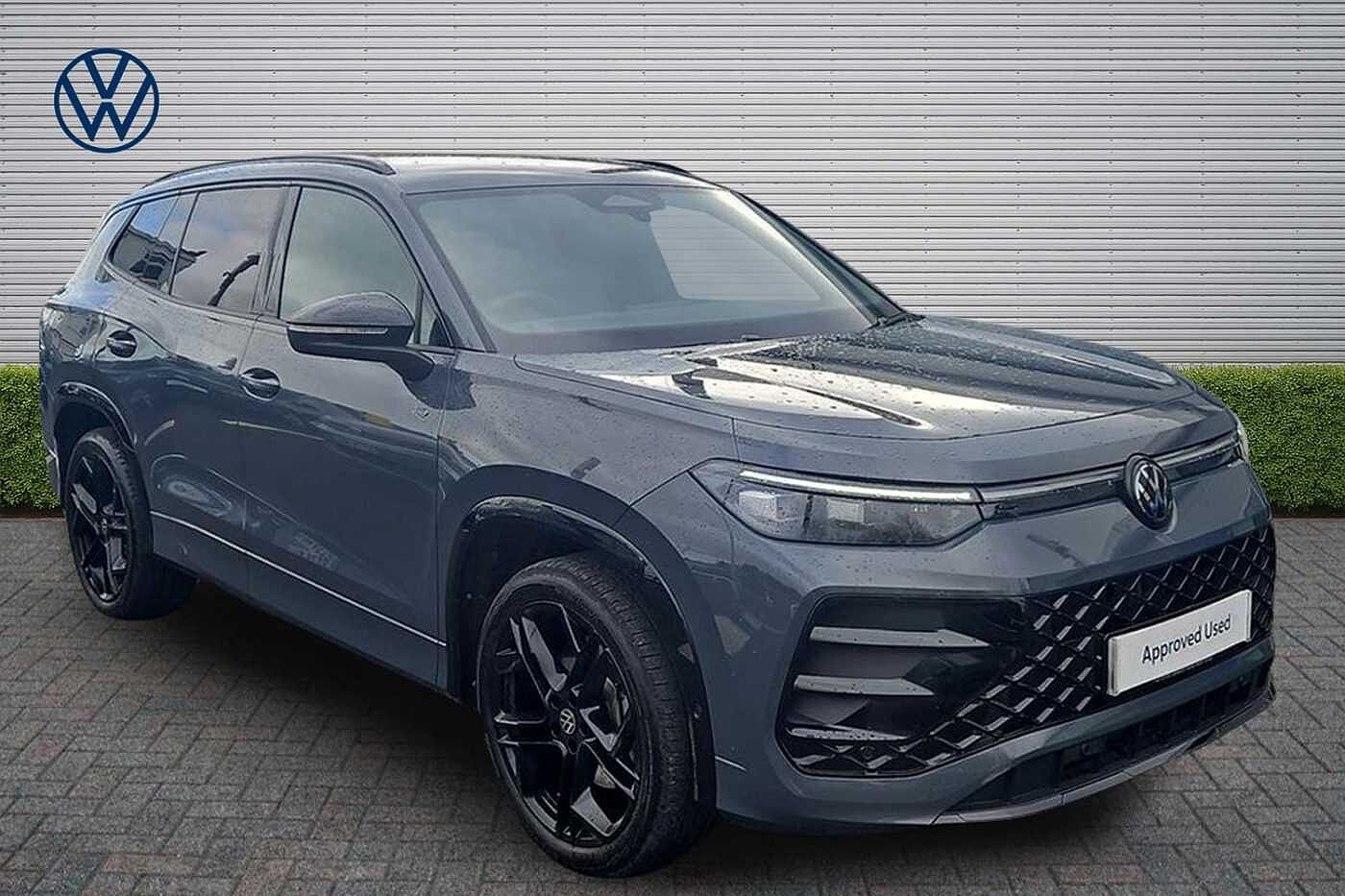 Main listing image - Volkswagen Tayron