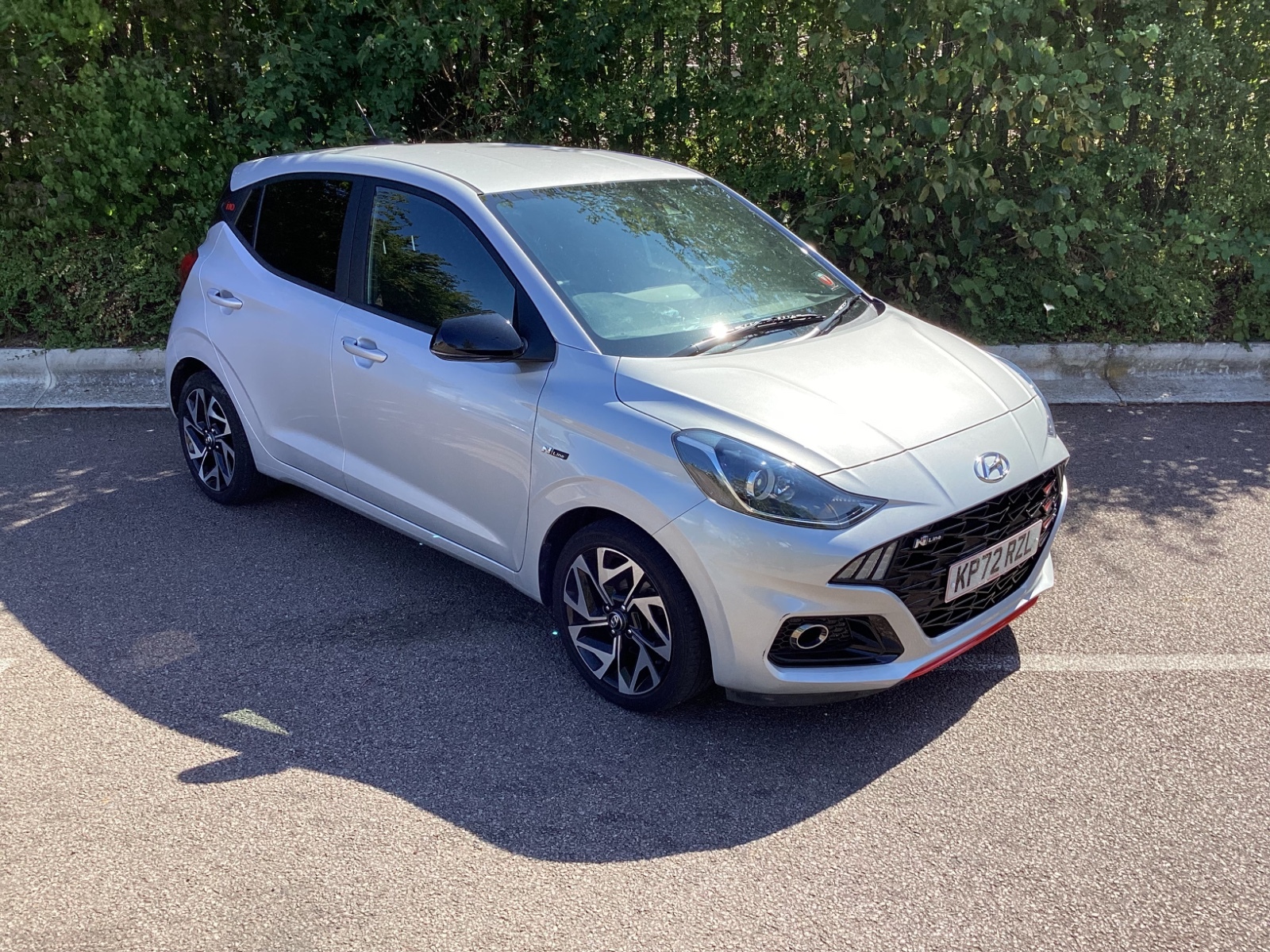 Main listing image - Hyundai i10