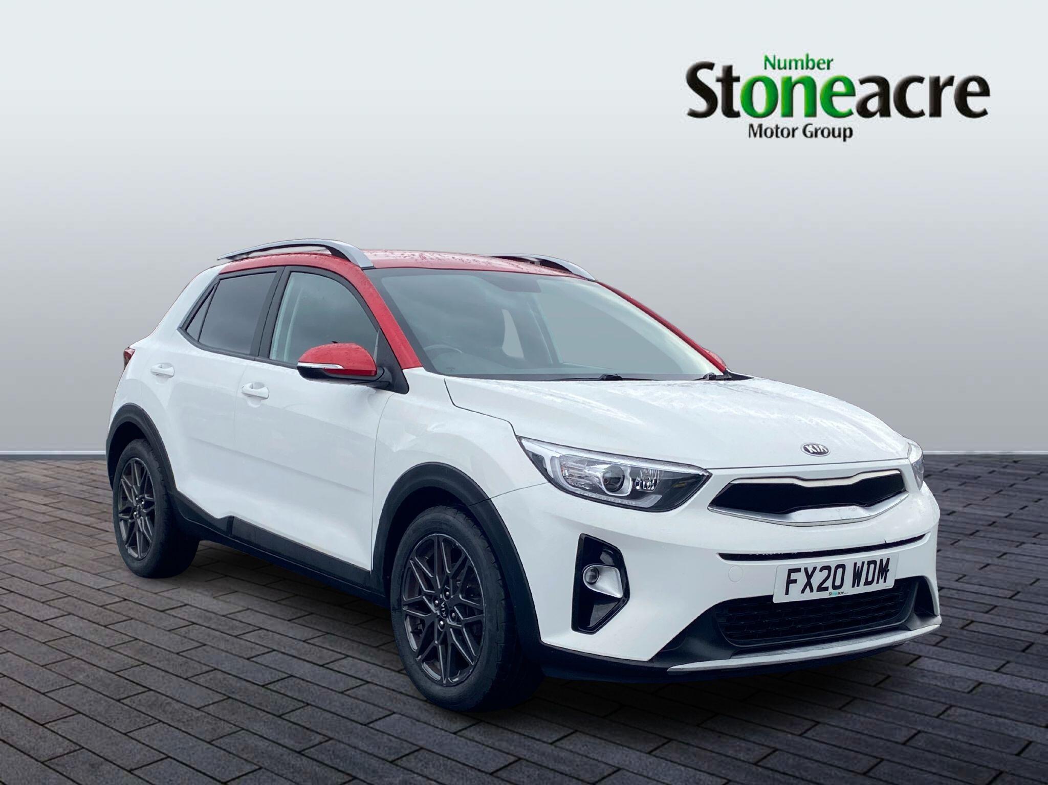 Main listing image - Kia Stonic