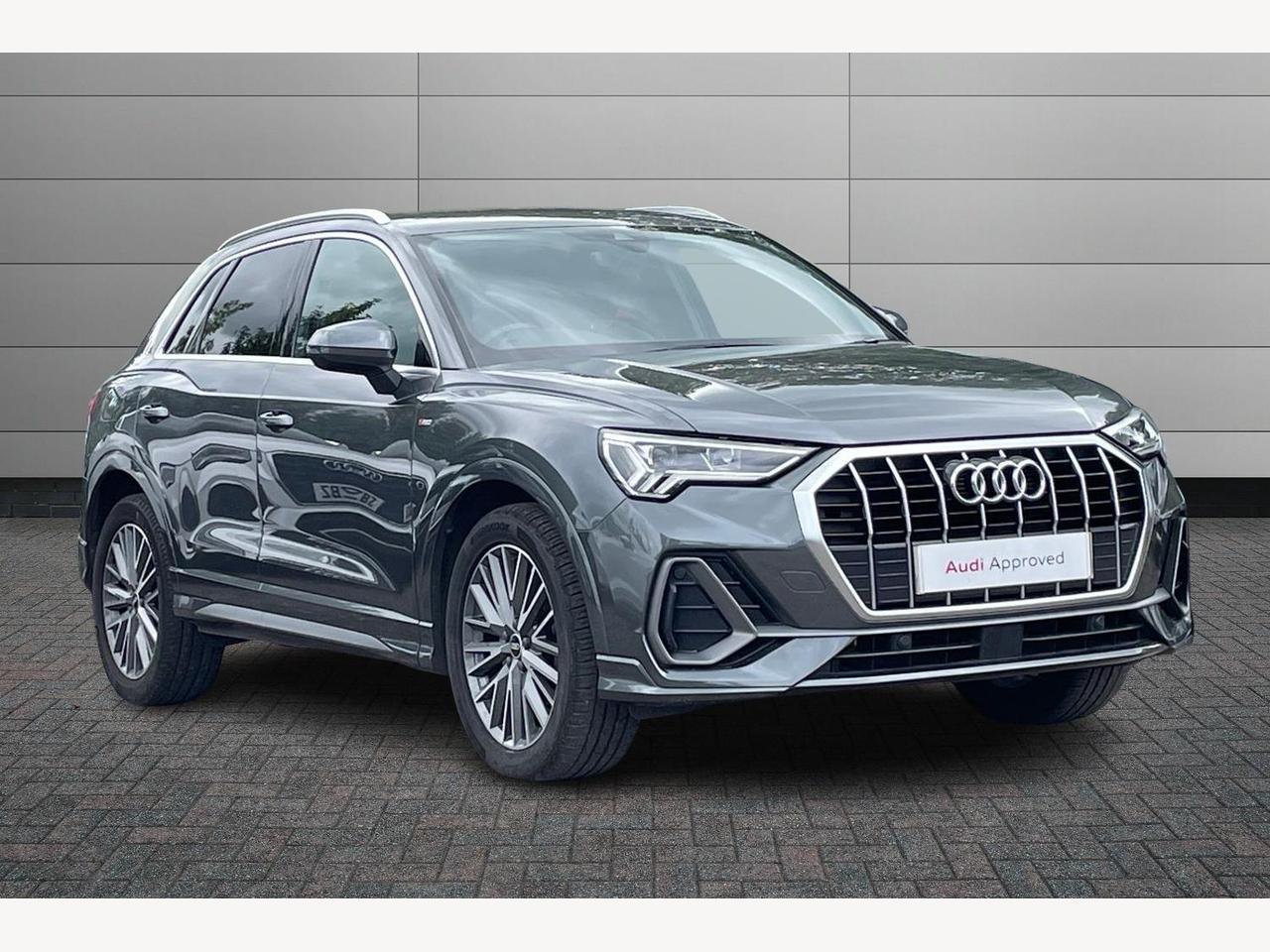 Main listing image - Audi Q3