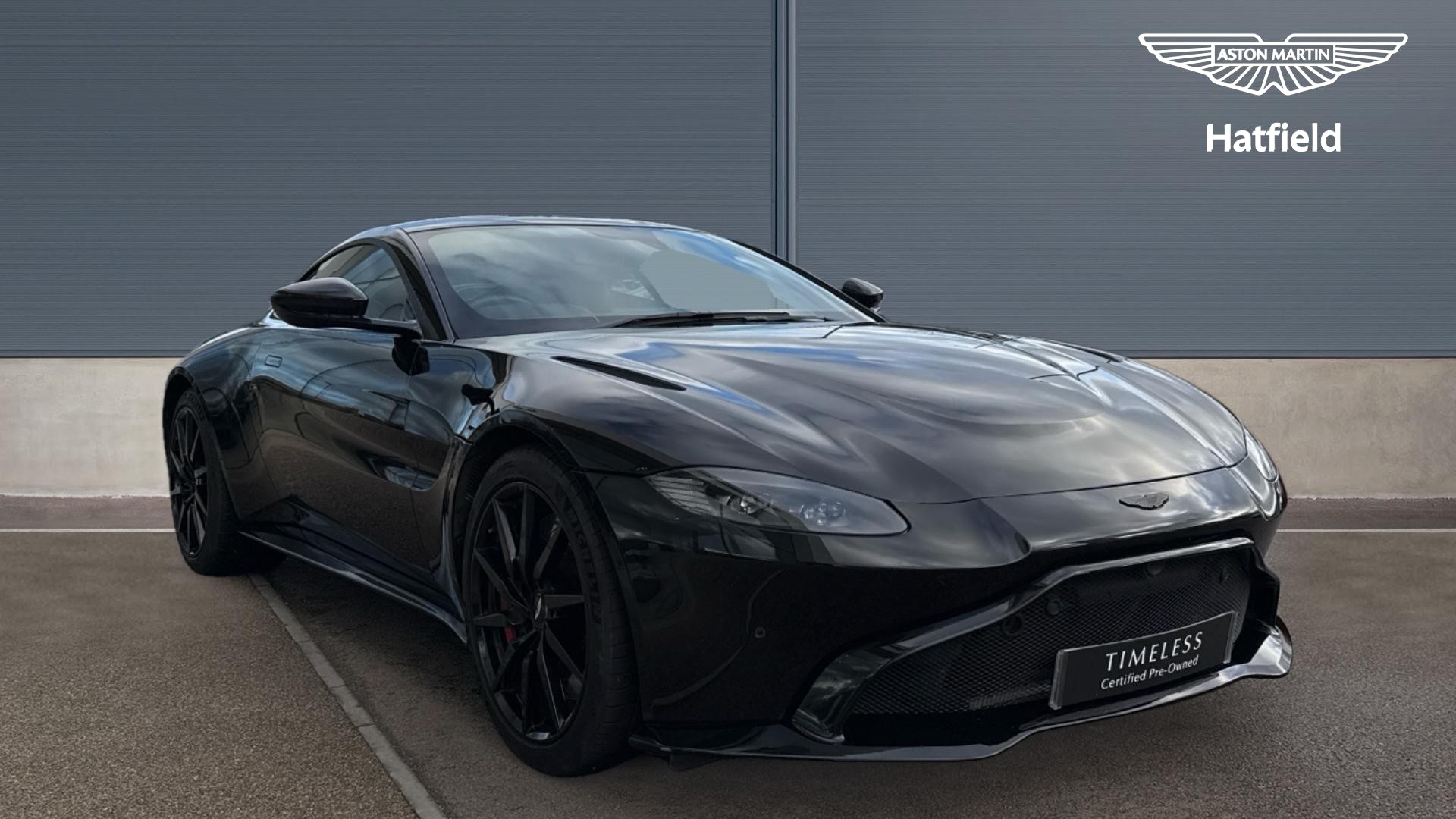 Main listing image - Aston Martin Vantage