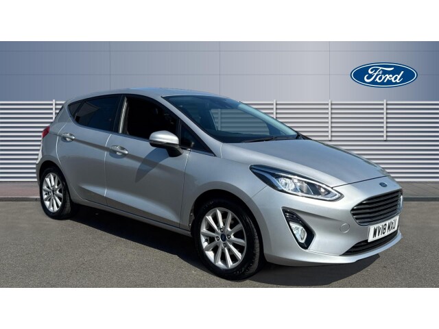 Main listing image - Ford Fiesta