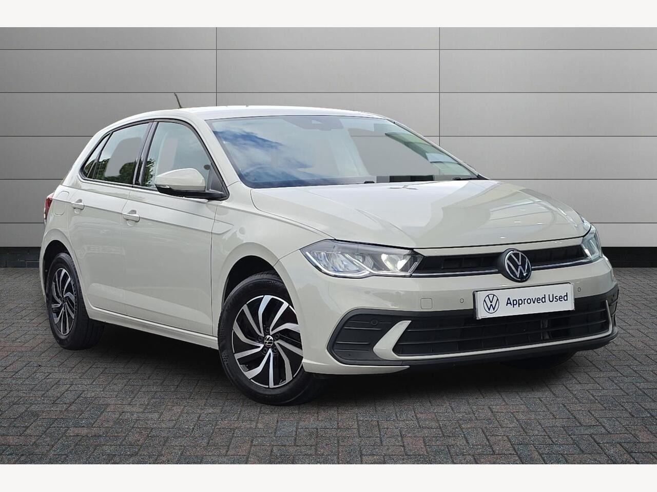 Main listing image - Volkswagen Polo