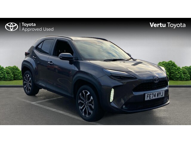 Main listing image - Toyota Yaris Cross