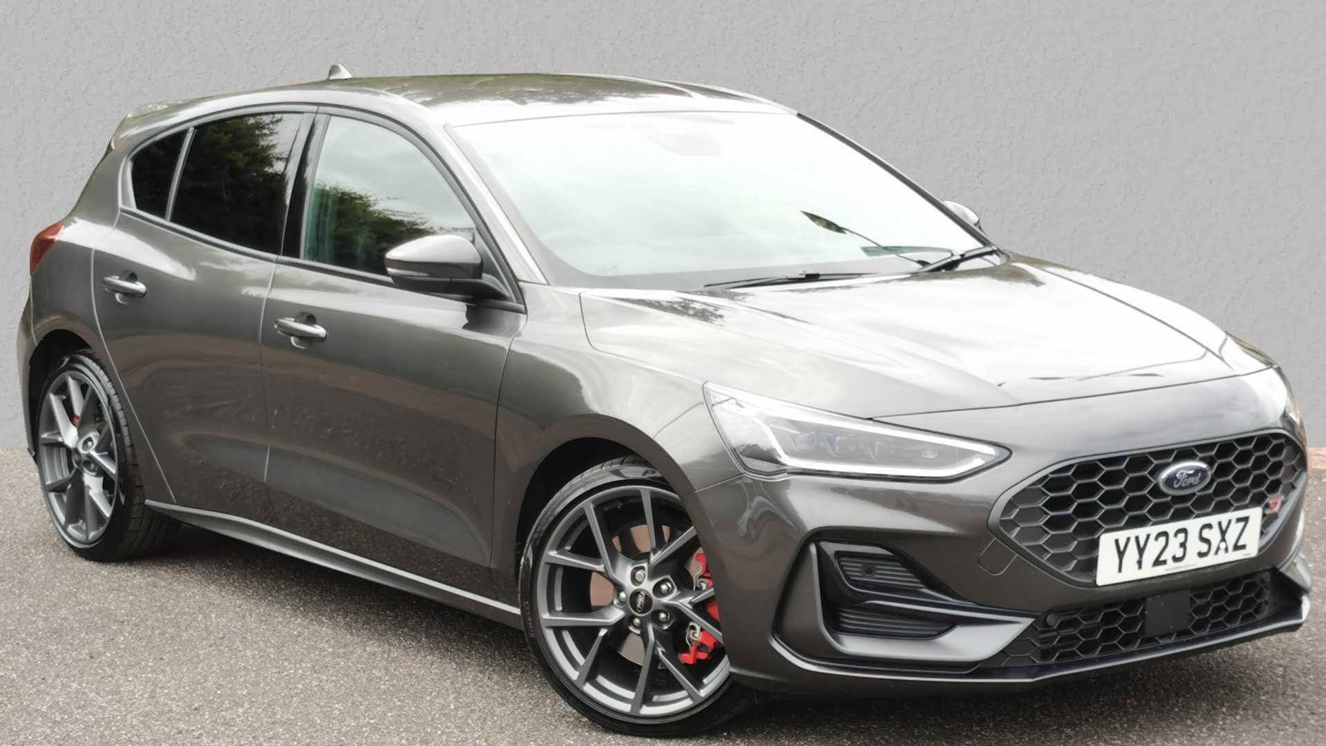 Main listing image - Ford Focus ST