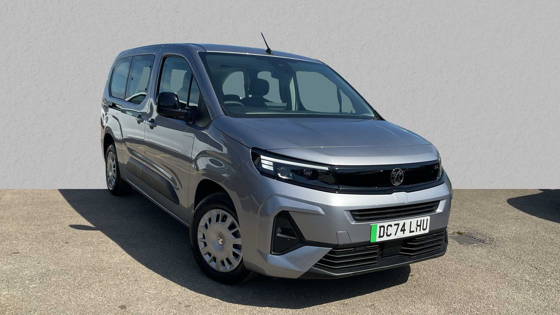 Main listing image - Vauxhall Combo Life-e