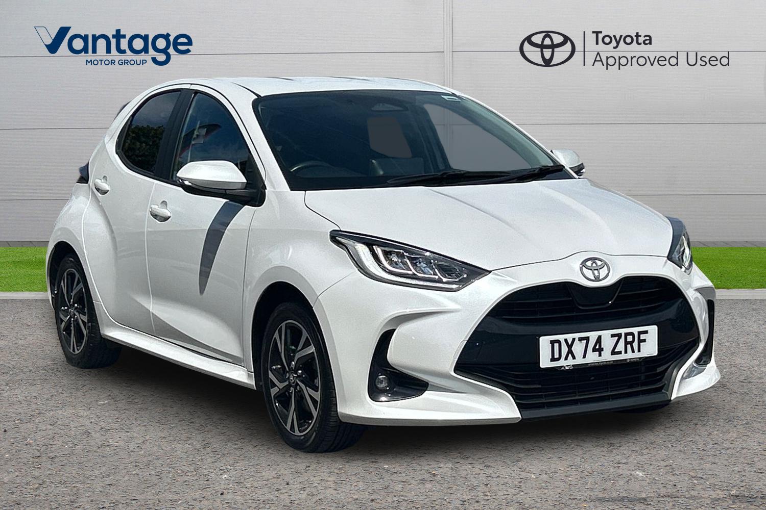 Main listing image - Toyota Yaris