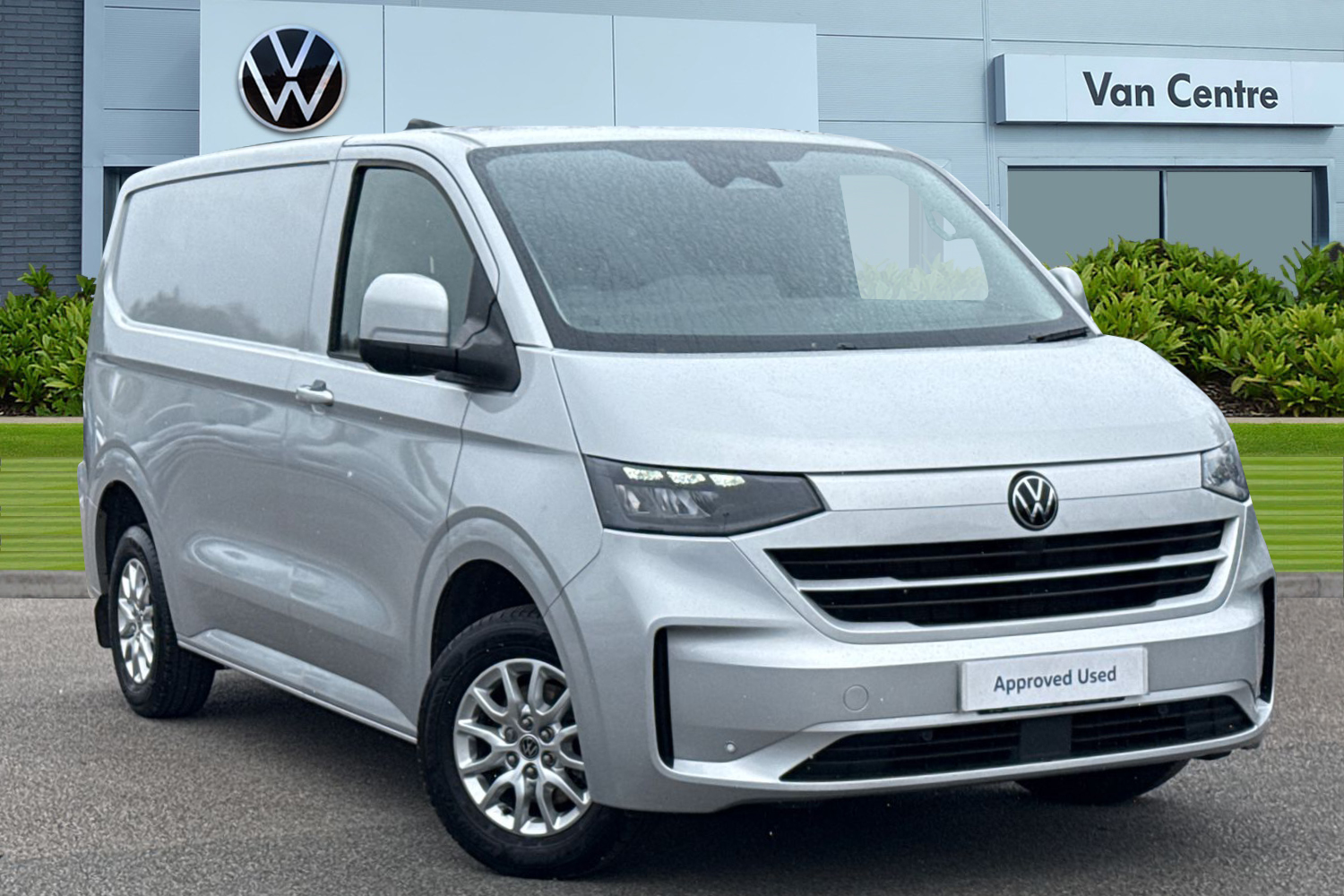 Main listing image - Volkswagen Transporter