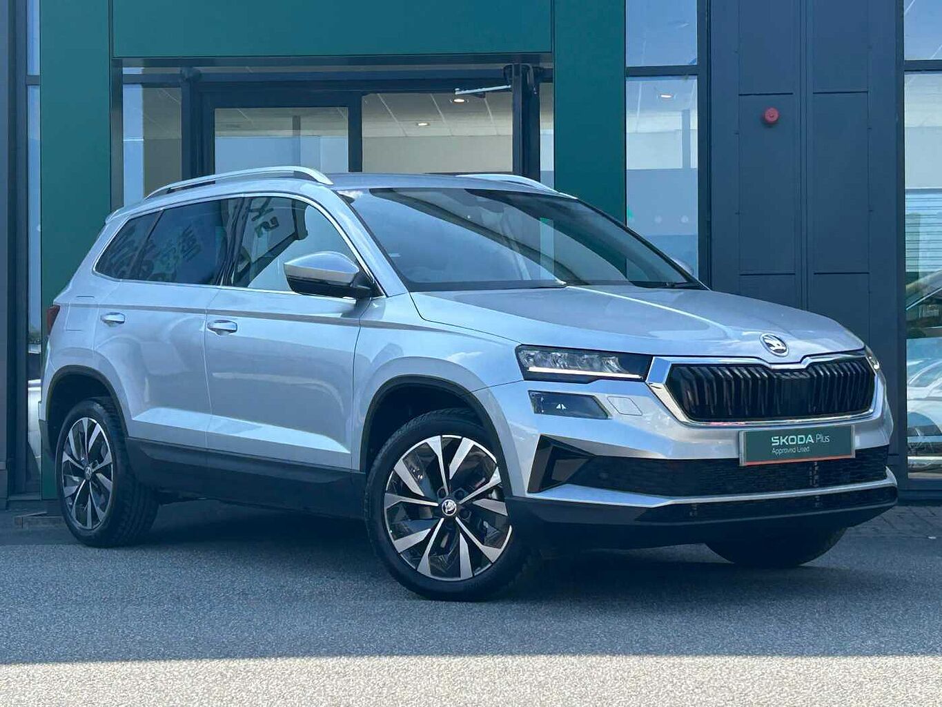 Main listing image - Skoda Karoq
