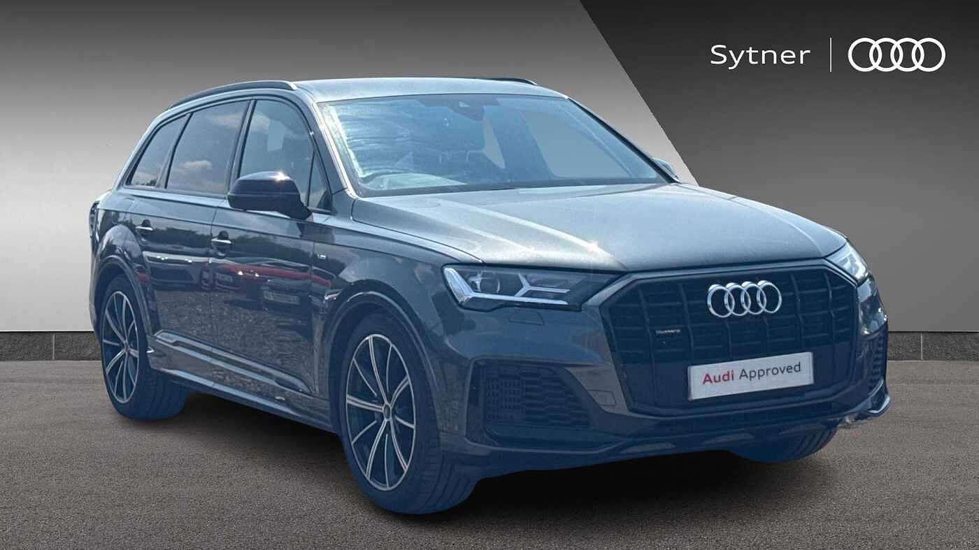 Main listing image - Audi Q7