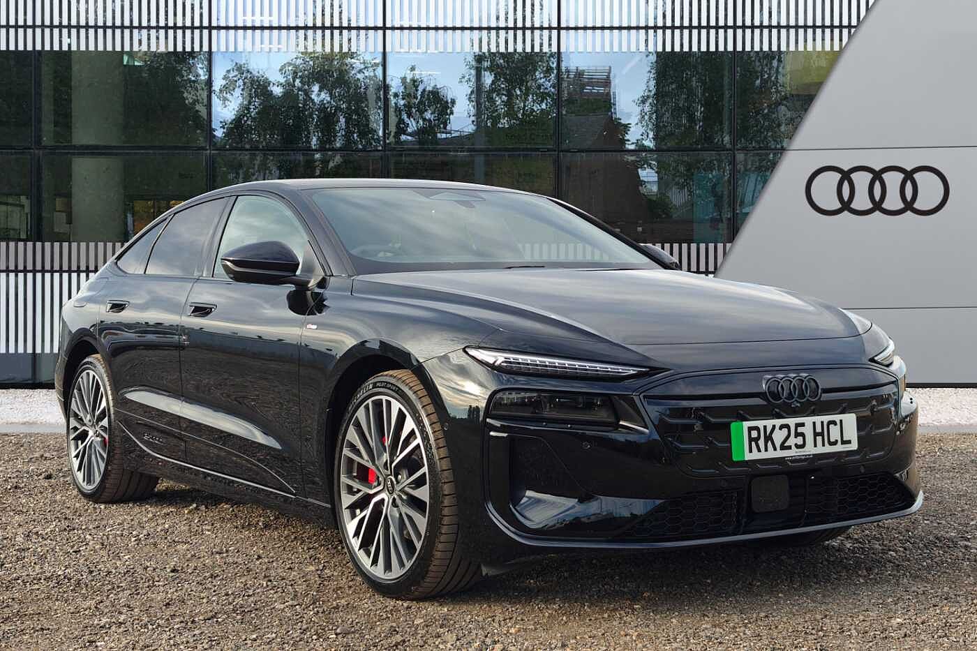 Main listing image - Audi A6