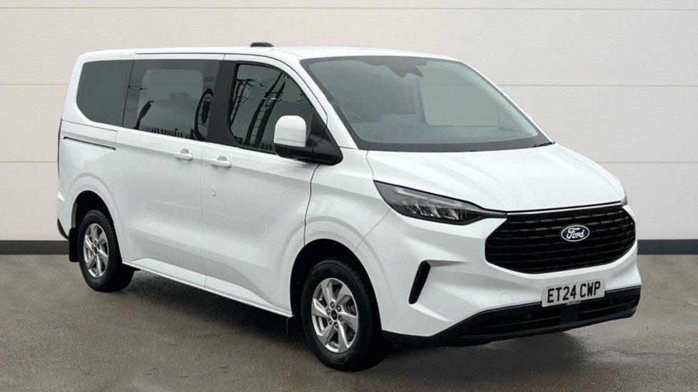 Main listing image - Ford Tourneo Custom