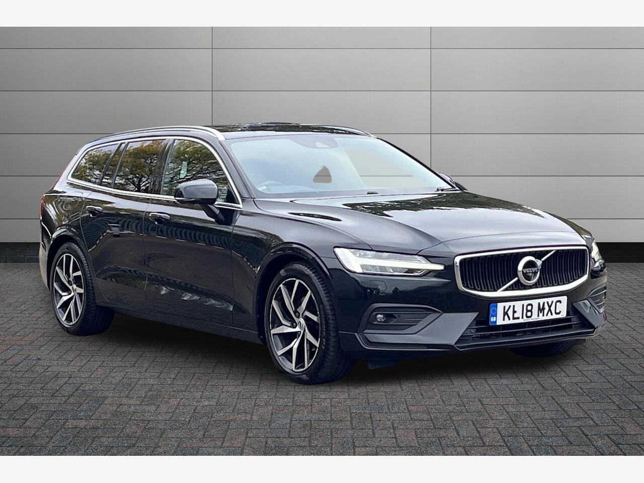 Main listing image - Volvo V60