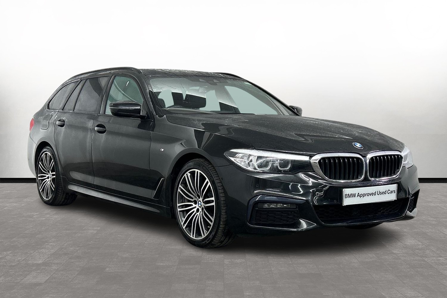 Main listing image - BMW 5 Series Touring