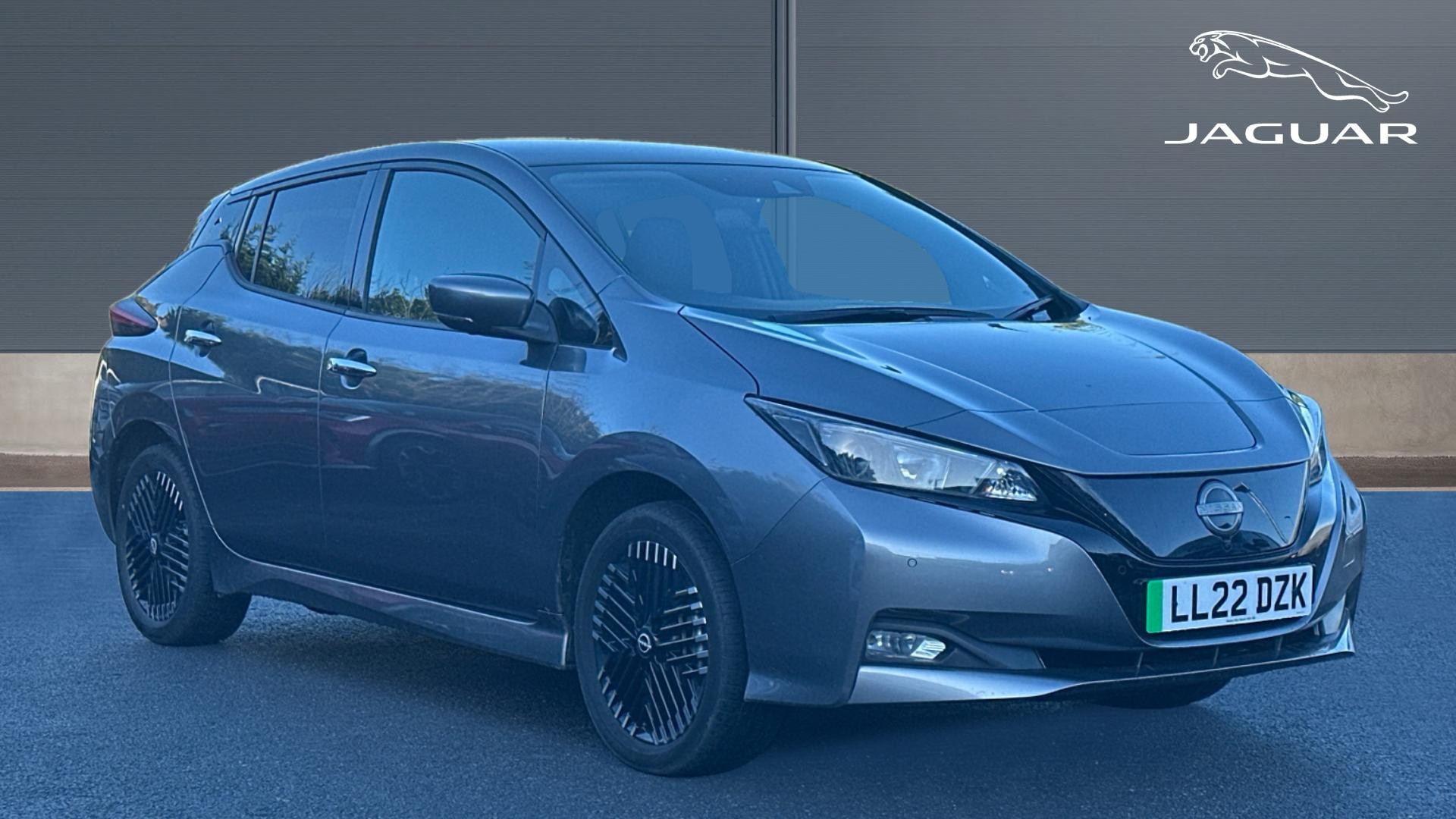 Main listing image - Nissan Leaf