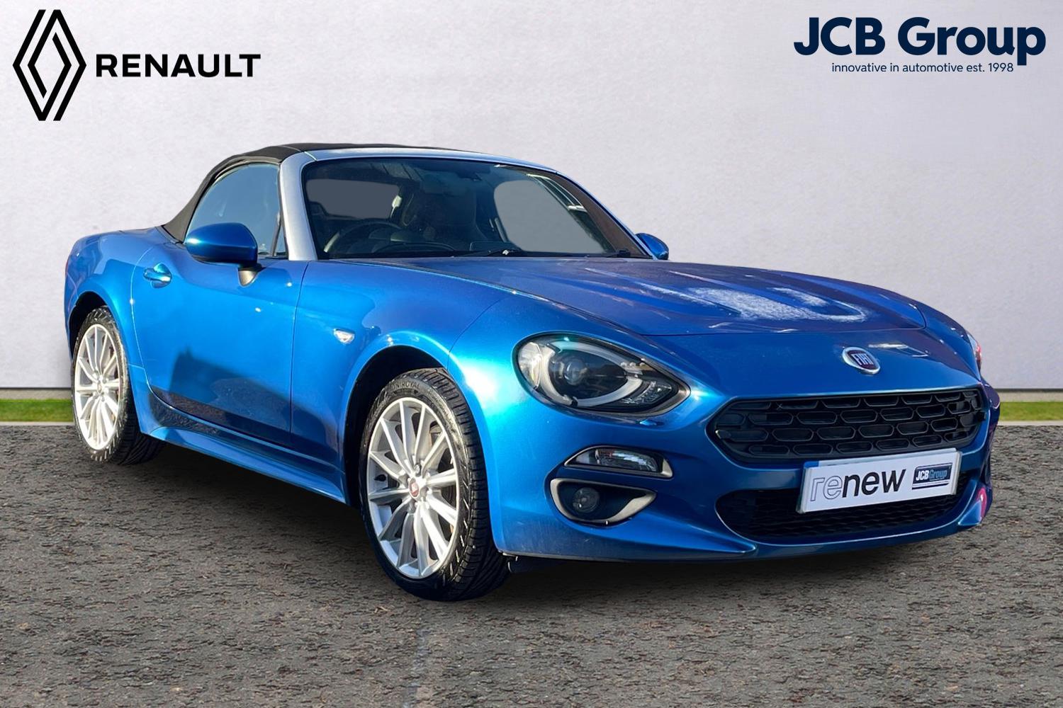 Main listing image - Fiat 124 Spider