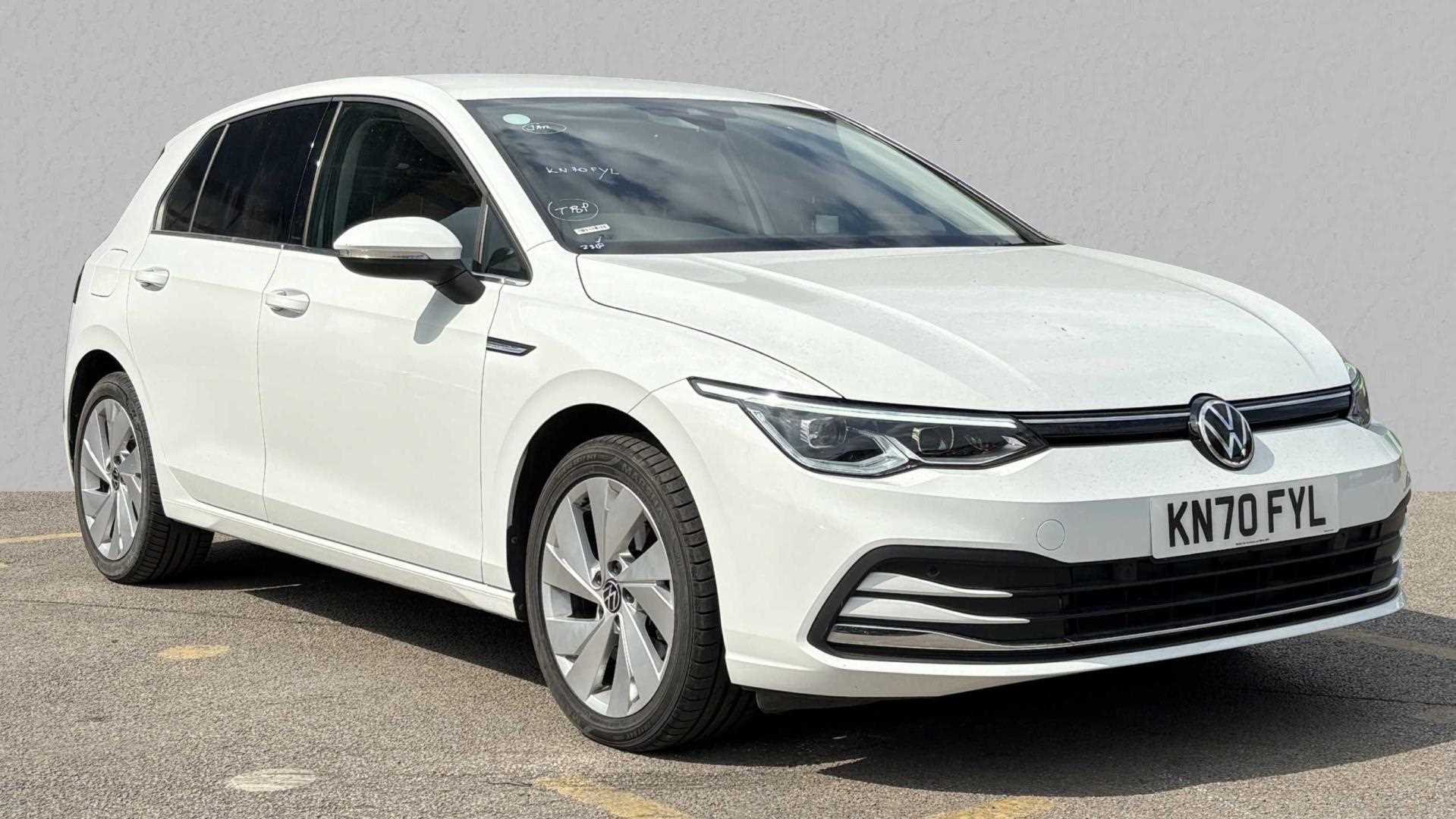 Main listing image - Volkswagen Golf